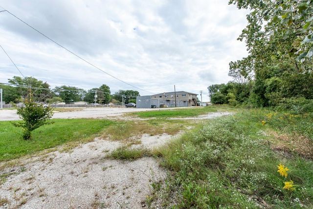 38498 N Sheridan Road, Beach Park, IL 60087