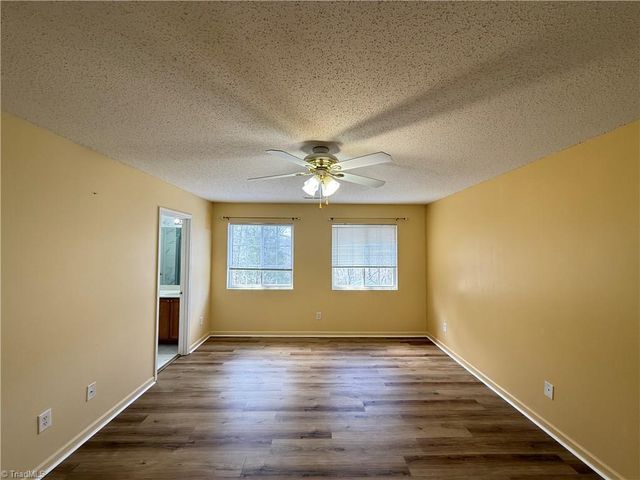 1570 Rockingham Drive, Winston-salem, NC 27103