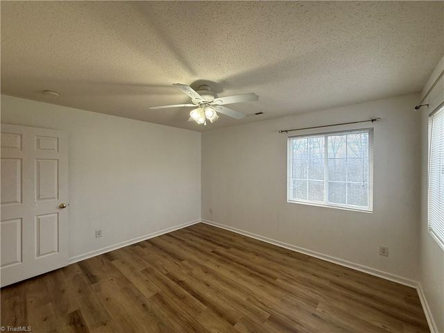 1570 Rockingham Drive, Winston-salem, NC 27103