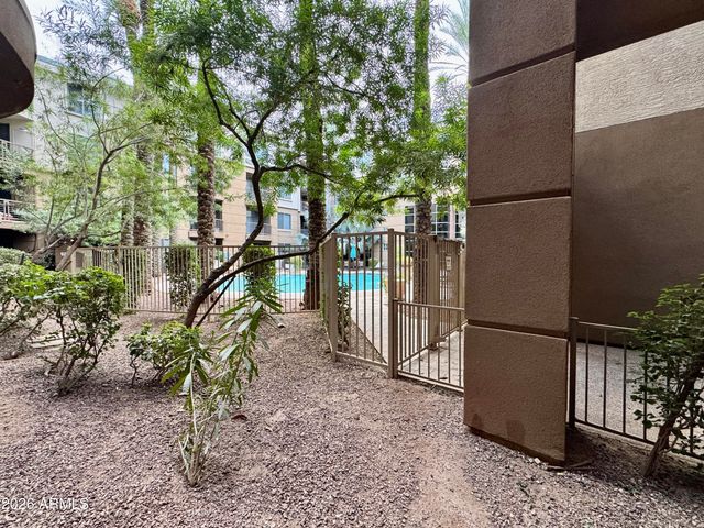 1701 E Colter Street 116, Phoenix, AZ 85016