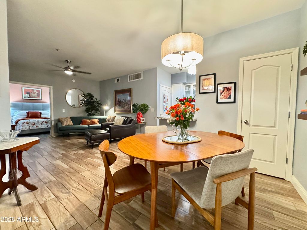 1701 E Colter Street 116, Phoenix, AZ 85016