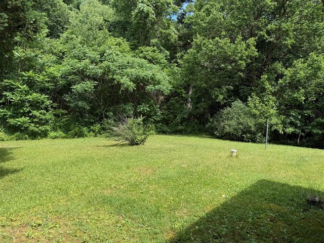 59710 M-51, Dowagiac, MI 49047