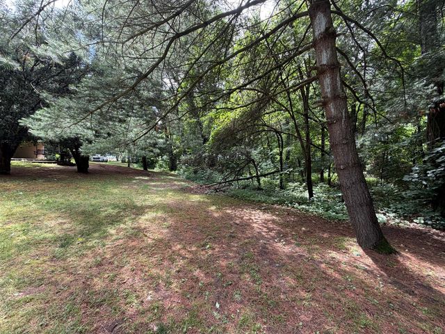 59710 M-51, Dowagiac, MI 49047