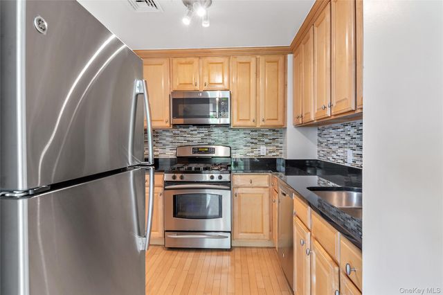 3625 Oxford Avenue 6B, Bronx, NY 10463