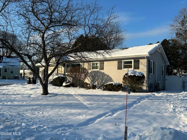 7 Patton Drive, Glens Falls, NY 12801