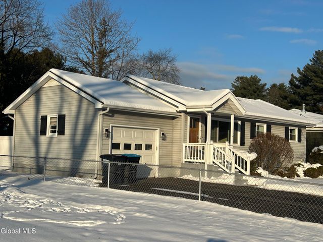 7 Patton Drive, Glens Falls, NY 12801