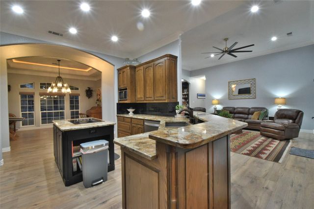 9908 Air Park Drive, Granbury, TX 76049