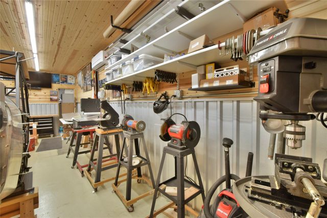 9908 Air Park Drive, Granbury, TX 76049