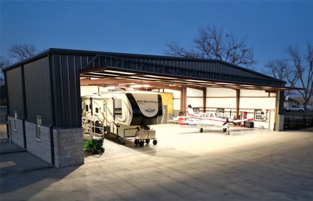 9908 Air Park Drive, Granbury, TX 76049