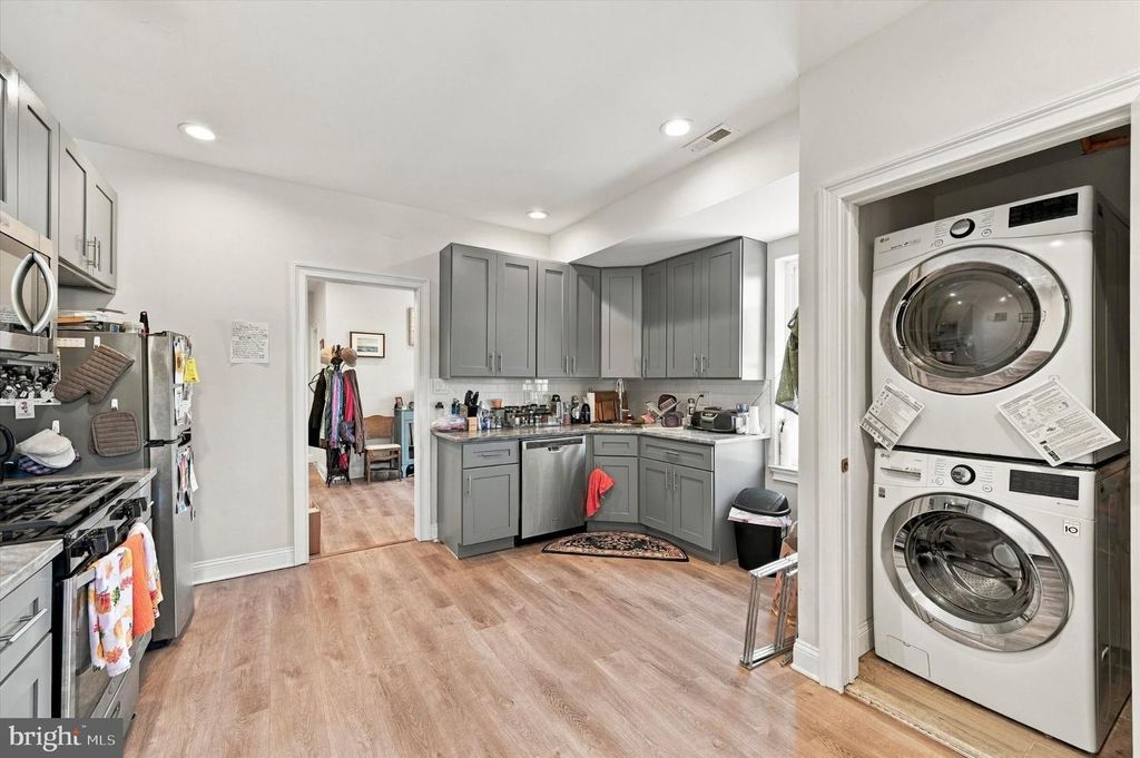 4931 WARRINGTON AVE, PHILADELPHIA, PA 19143 — photo 3