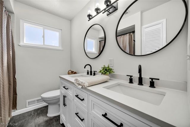 6871 Franke Road, Middleburg Heights, OH 44130