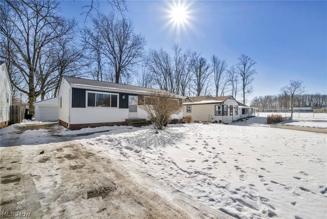 6871 Franke Road, Middleburg Heights, OH 44130