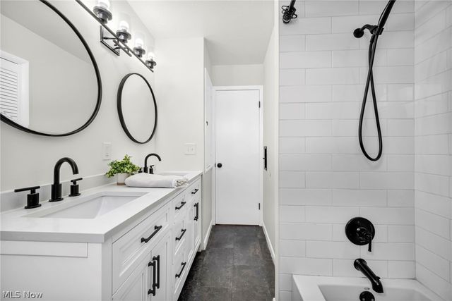 6871 Franke Road, Middleburg Heights, OH 44130