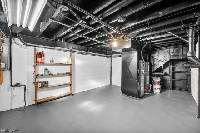 6871 Franke Road, Middleburg Heights, OH 44130