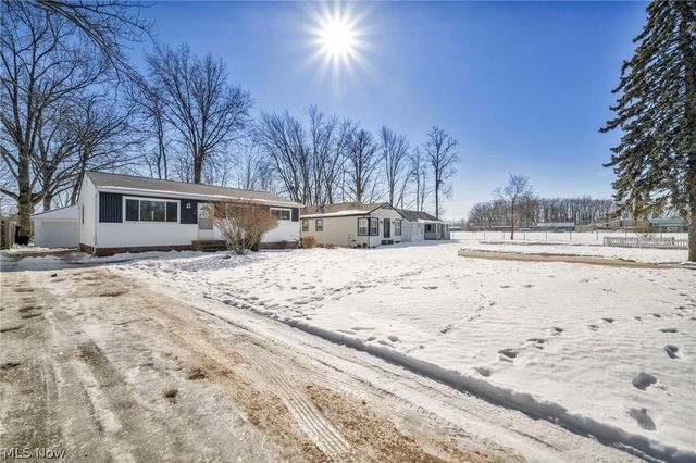 6871 Franke Road, Middleburg Heights, OH 44130