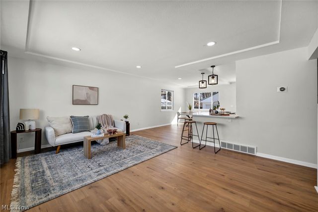 6871 Franke Road, Middleburg Heights, OH 44130