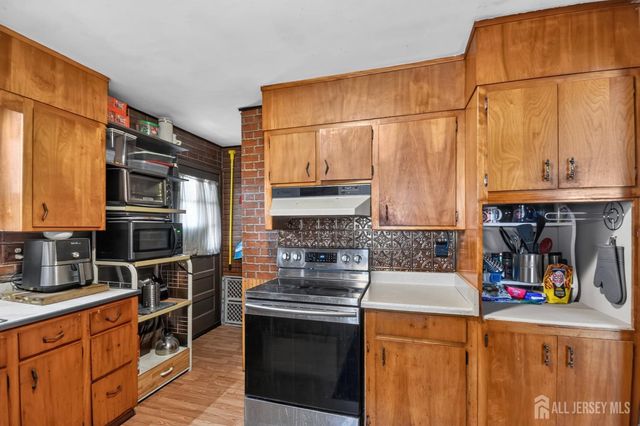 43 Northside Avenue, South River, NJ 08882