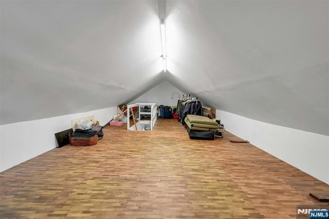 173 Grayson Place, Teaneck, NJ 07666