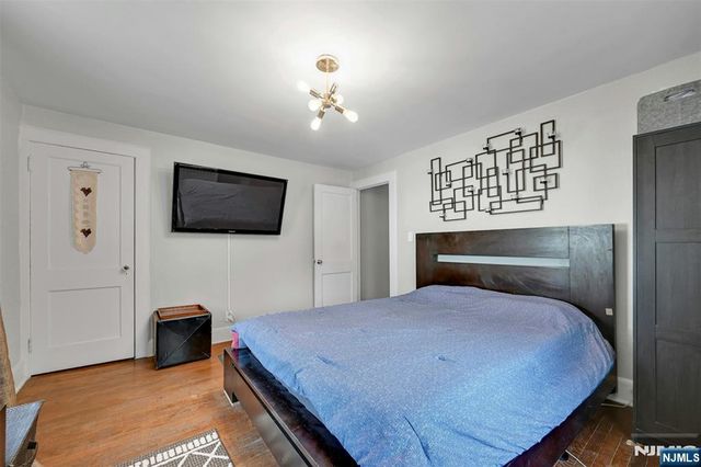 173 Grayson Place, Teaneck, NJ 07666