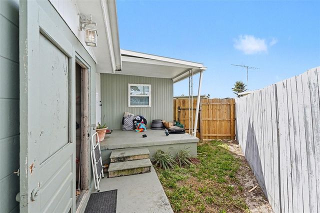 1922 LULLABY DRIVE, Holiday, FL 34691