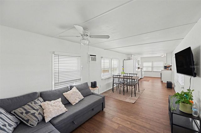 1922 LULLABY DRIVE, Holiday, FL 34691