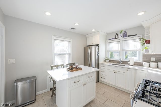 35 Hastings Ave, Nutley Twp., NJ 07110