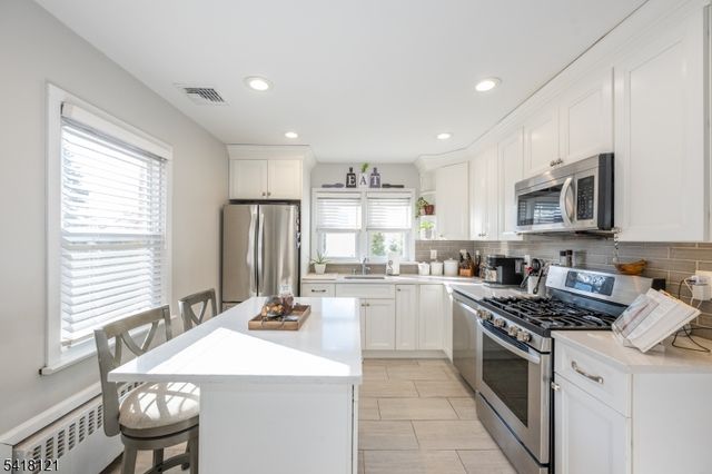 35 Hastings Ave, Nutley Twp., NJ 07110