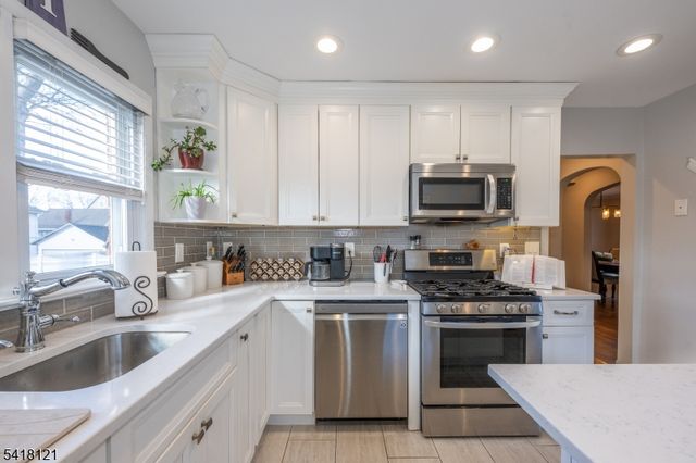 35 Hastings Ave, Nutley Twp., NJ 07110