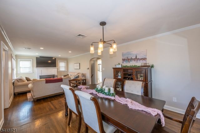 35 Hastings Ave, Nutley Twp., NJ 07110