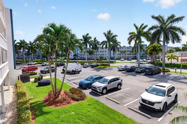 2027 Exeter B, Boca Raton, FL 33434