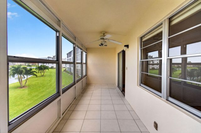 2027 Exeter B, Boca Raton, FL 33434