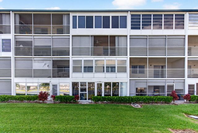 2027 Exeter B, Boca Raton, FL 33434