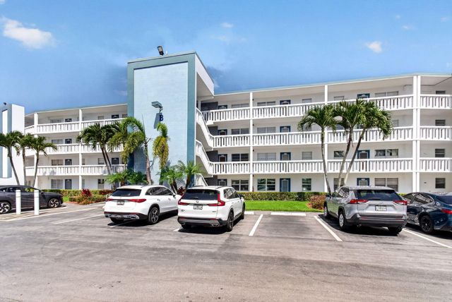 2027 Exeter B, Boca Raton, FL 33434
