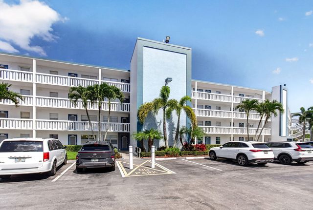 2027 Exeter B, Boca Raton, FL 33434