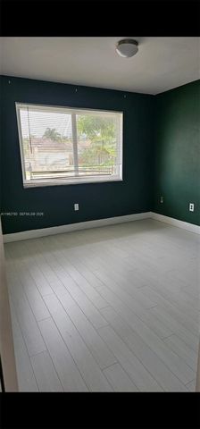 17230 SW 93rd Ave ., Palmetto Bay, FL 33157