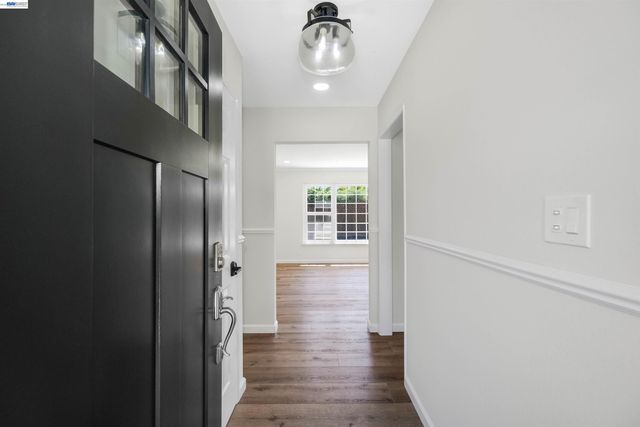 5230 Sabin Ave, Fremont, CA 94536