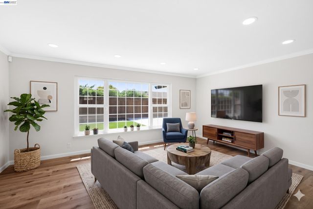 5230 Sabin Ave, Fremont, CA 94536