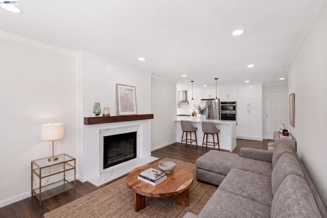 5230 Sabin Ave, Fremont, CA 94536