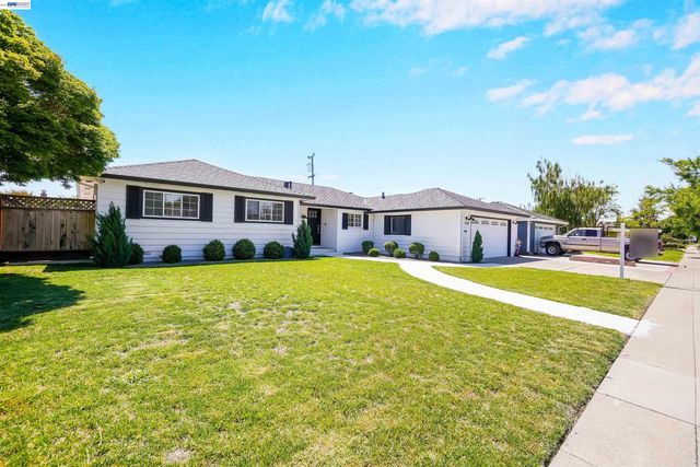 5230 Sabin Ave, Fremont, CA 94536