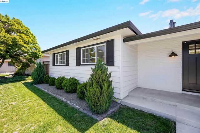 5230 Sabin Ave, Fremont, CA 94536