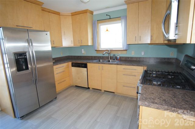 615 Hillcrest Street, Charlotte, NC 28206