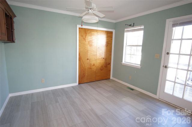 615 Hillcrest Street, Charlotte, NC 28206