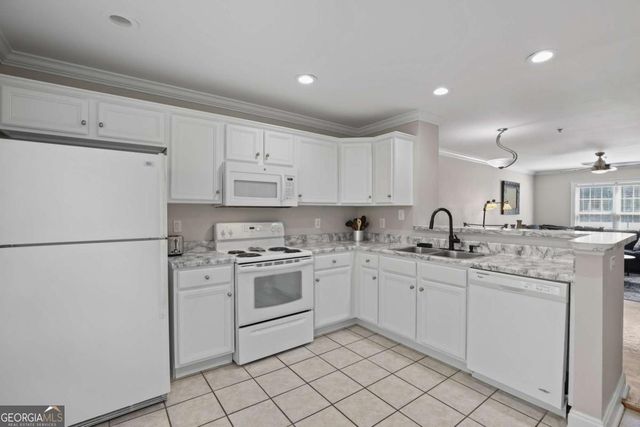 600 Mitchell Bridge Road 15, Athens, GA 30606