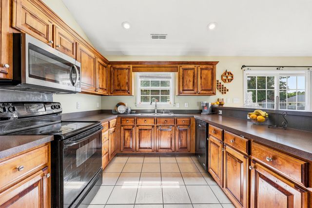 2701 Green Pond Circle, Conway, SC 29527