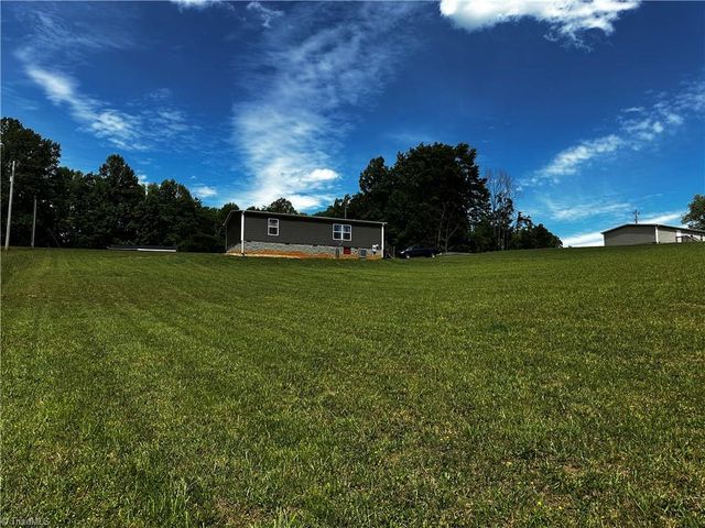 106 Ring Creek Road, Mount Airy, NC 27030