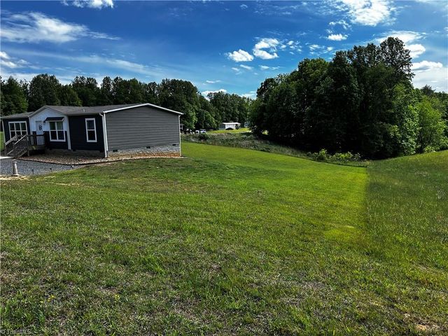 106 Ring Creek Road, Mount Airy, NC 27030