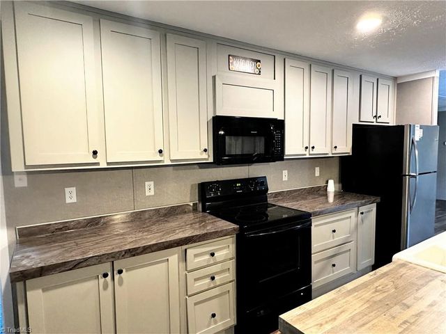 106 Ring Creek Road, Mount Airy, NC 27030