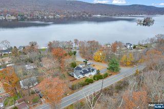 699 Shore Road, West Milford, NJ 07421