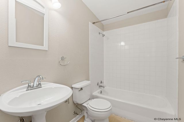 3312 BIRCH PL, Cheyenne, WY 82001