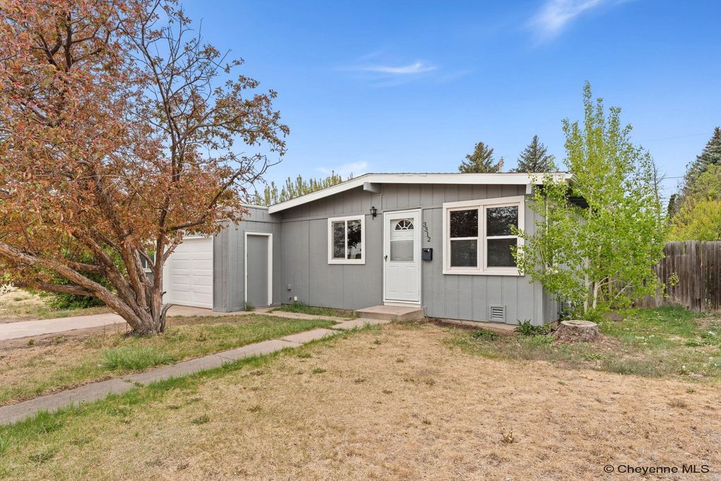 3312 BIRCH PL, Cheyenne, WY 82001